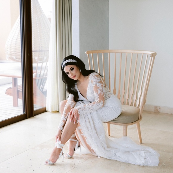 BADGLEY MISCHKA Bobbie Statement Bow Strap Stiletto - Picture 8 of 8